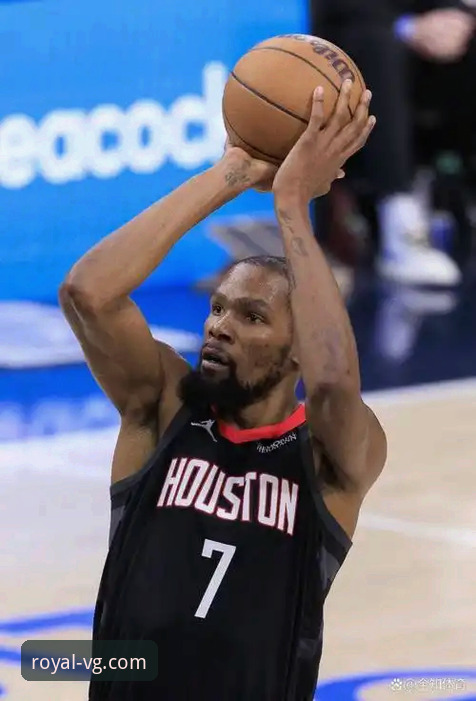 NBA火箭大胜尼克斯VG棋牌看赛教程：杜兰特27分带队三连胜全程复盘